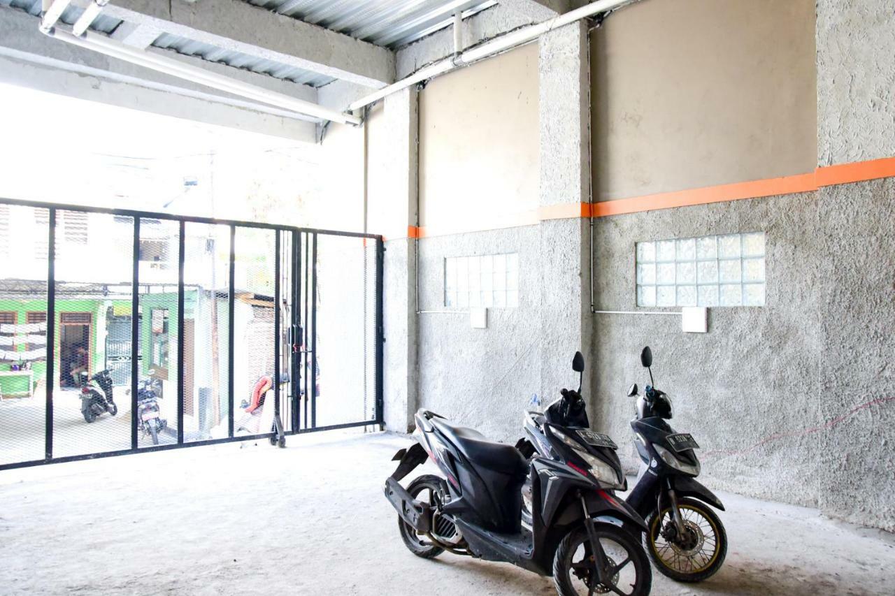 Hotel Reddoorz Near Mangga Dua Square Jakarta Exteriér fotografie